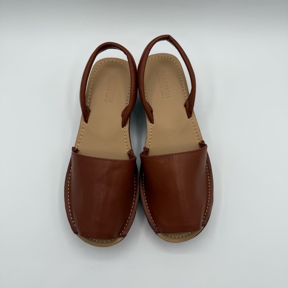 Kenneth Cole Reaction Fine Glass Brown Platform Wedge Sandals Slingback Size 9 - Picture 2 of 14